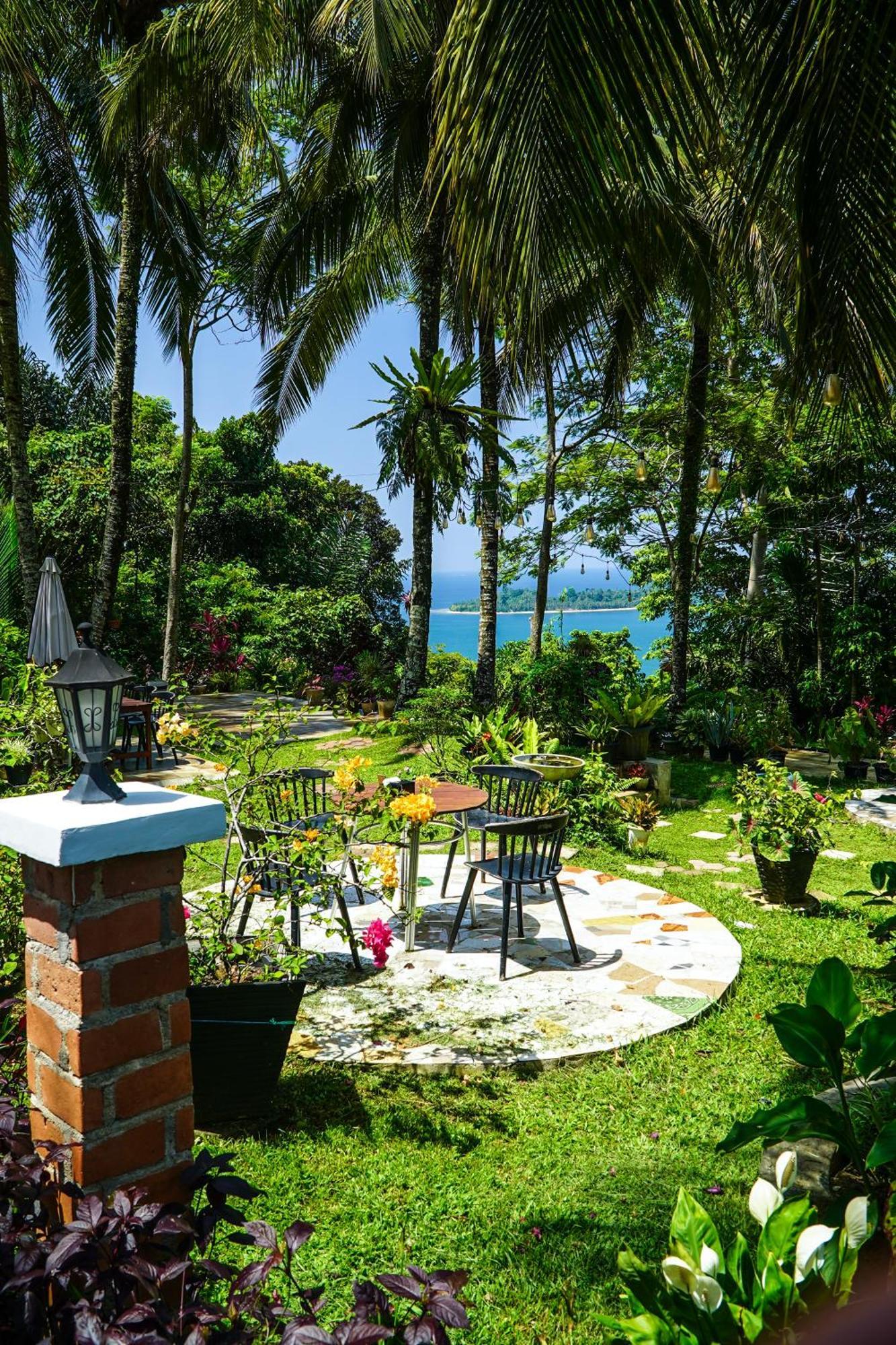 Air Manis Hillside Bungalow Padang  Exterior foto